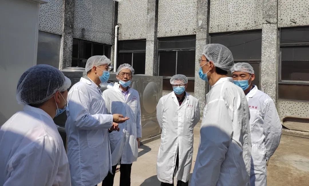 广州市生态环境局海珠区分局局长区劲邦一行到永利yl23455公司检查指导工作