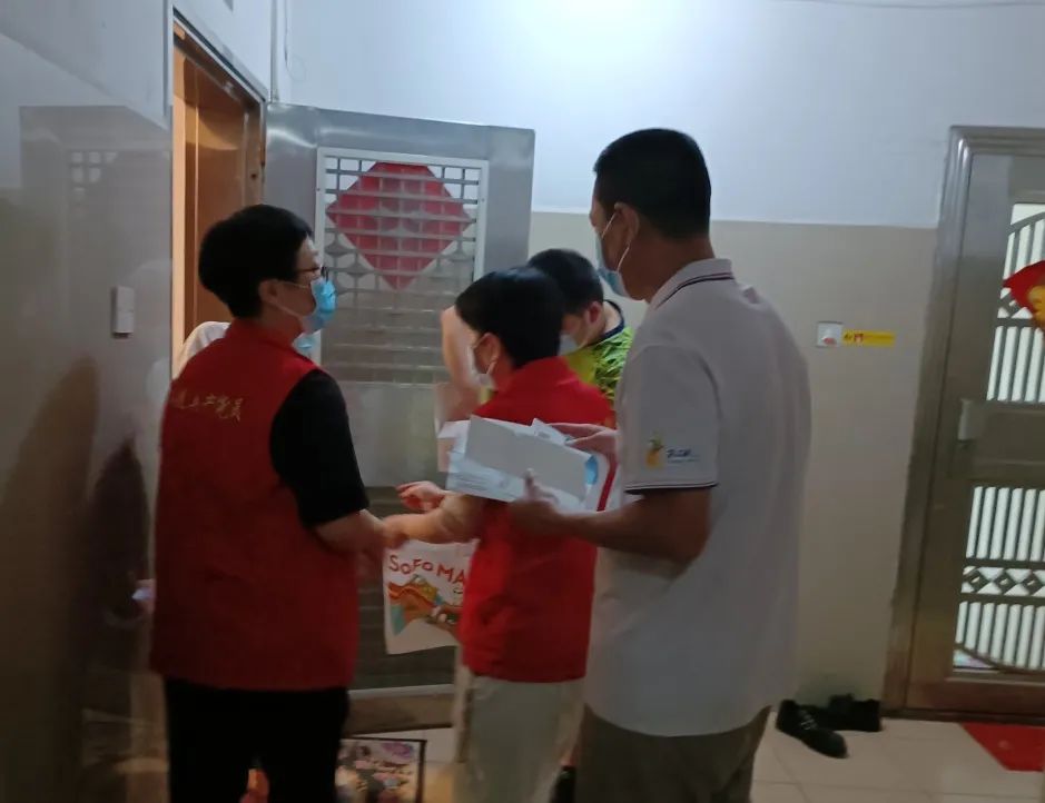坚守本职齐担当——白云山永利yl23455公司财务人员战“疫”纪实